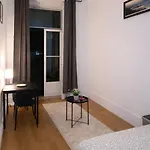 Urban Nest Guest House,lisbon *