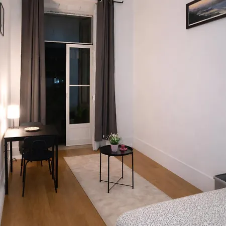Urban Nest Guest House,lisbon *