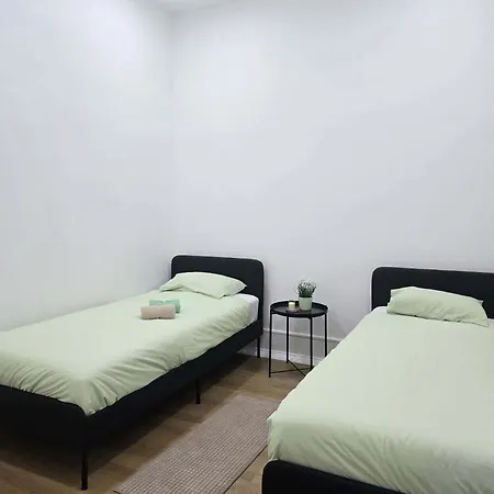 Urban Nest Guest House,lisbon Apartament *